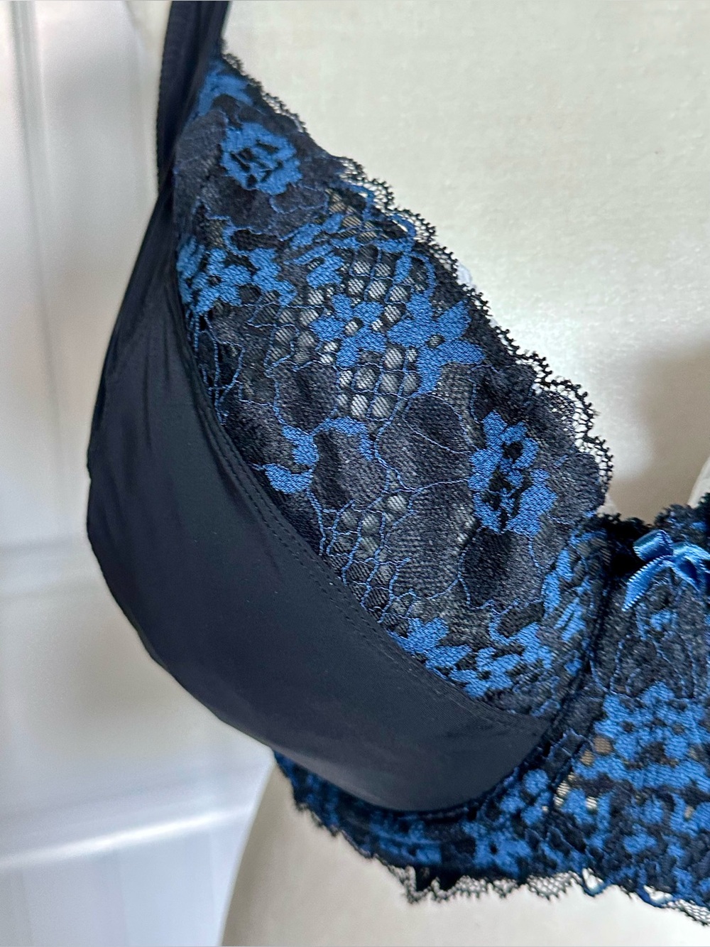 NWT Adore Me 42G Full Coverage Underwire Lace Bra Black & Blue Floral - Picture 4 of 12